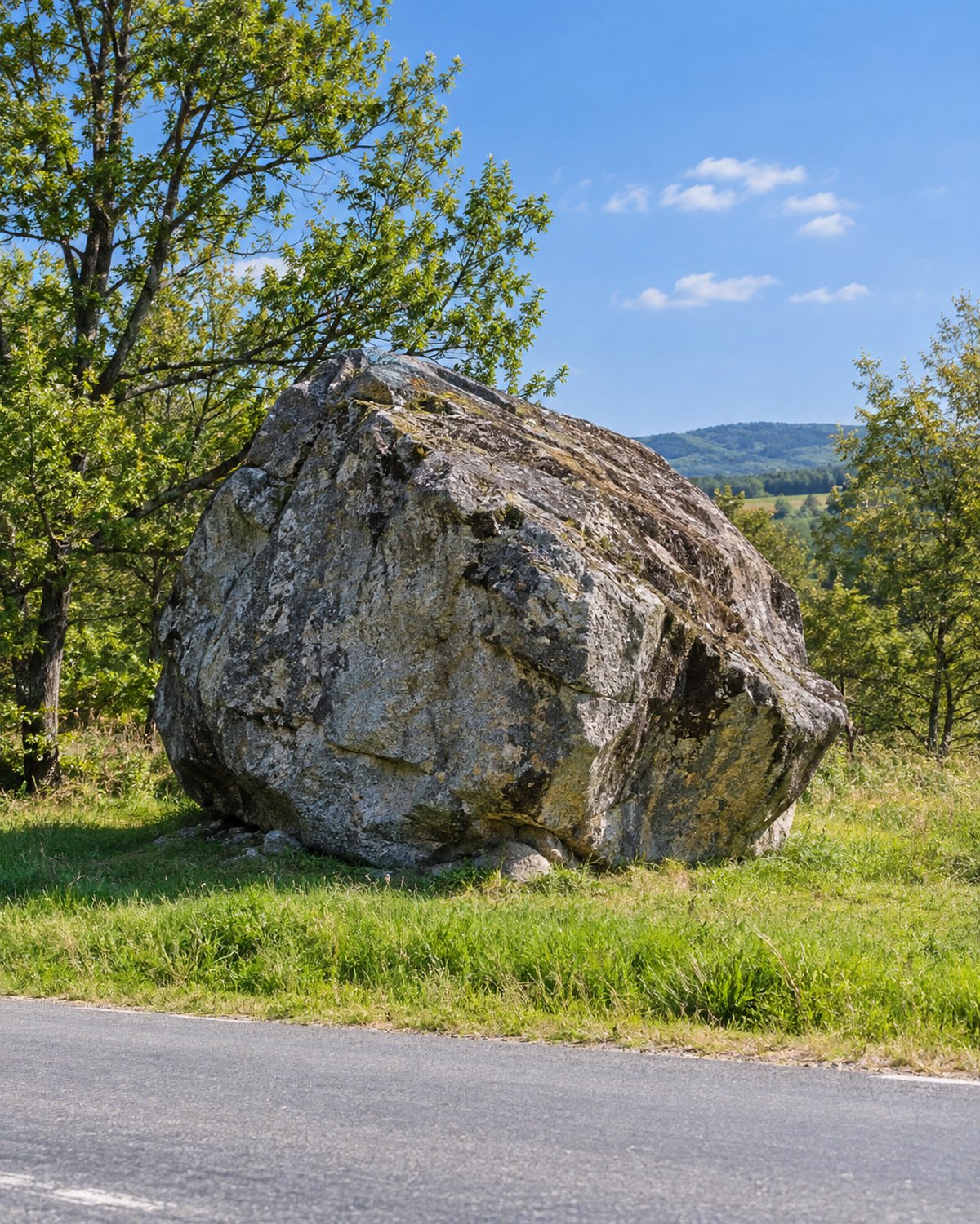 Le bloc erratique de Saint-Fons